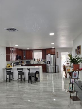 1650 NE 147th St, Miami FL 33181