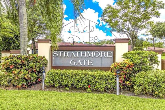 120 Roselle Ct, Royal Palm Beach FL 33411
