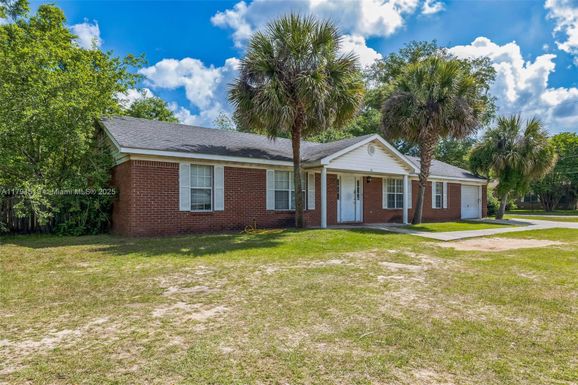 396 Hancock Ln, Other City - In The State Of Florida FL 32503