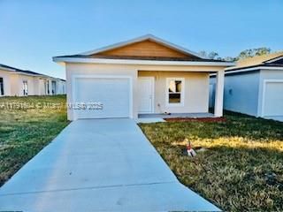 1429 Las Villas Blvd, Sebring FL 33870