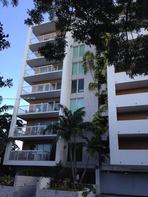 2740 SW 28th Ter # 304, Miami FL 33133