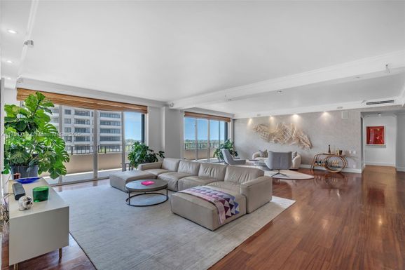 251 Crandon Blvd # 624, Key Biscayne FL 33149