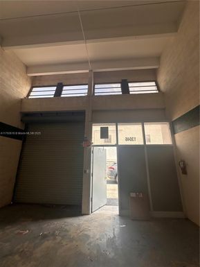 13046 SW 120th St, Miami FL 33186