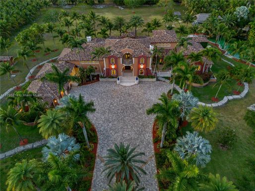 17201 SW 248th St, Homestead FL 33031