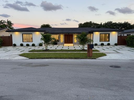 1880 NE 211th Ter, Miami FL 33179