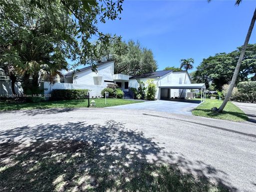 7605 SW 160th Ter, Palmetto Bay FL 33157