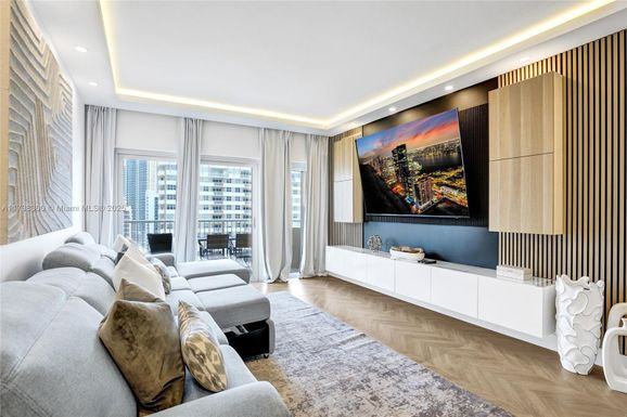 1980 S Ocean Dr # 19H, Hallandale Beach FL 33009