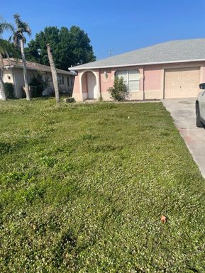 1104 SE 24th Ave # 1104, Cape Coral FL 33990