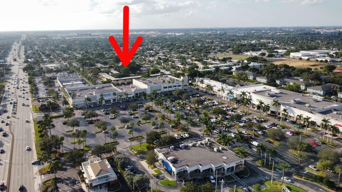 5156 NE 6th Ave # 212, Oakland Park FL 33334