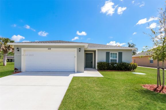 149 NW Curry St, Port St. Lucie FL 34983