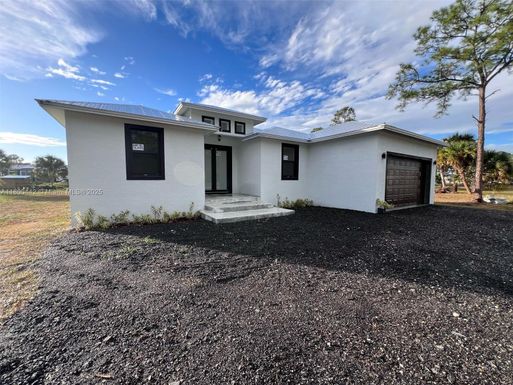 660 S Zambria St, Clewiston FL 33440