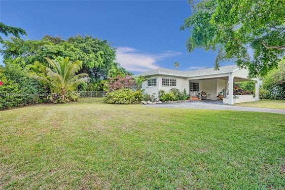 10020 SW 135th St, Miami FL 33176