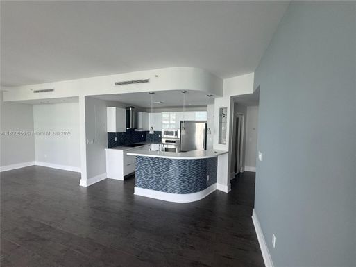 5970 Indian Creek Dr # 3, Miami Beach FL 33140