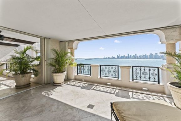 5266 Fisher Island Dr # 5266, Miami Beach FL 33109
