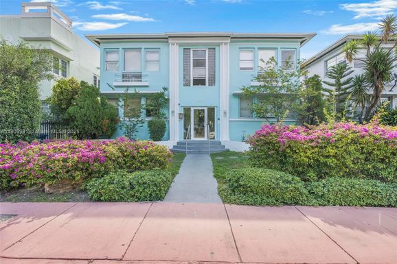 1555 Pennsylvania Ave # 209, Miami Beach FL 33139