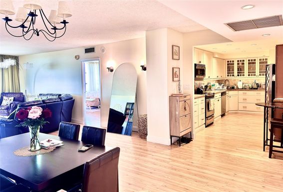 600 Three Islands Blvd # 905, Hallandale Beach FL 33009