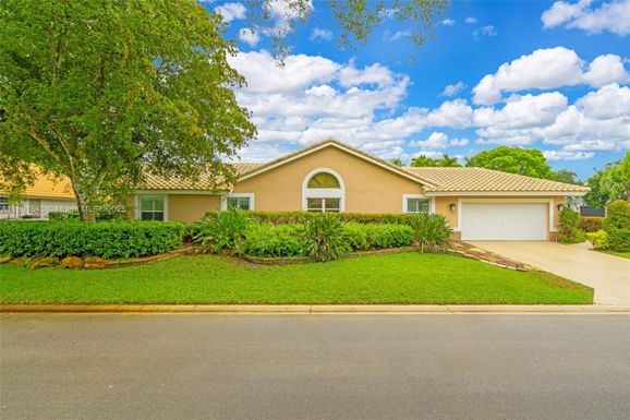 1708 NW 126th Dr, Coral Springs FL 33071