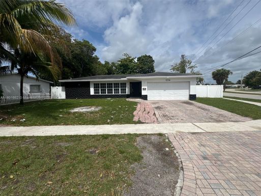 6714 Boulevard Of Champions, North Lauderdale FL 33068