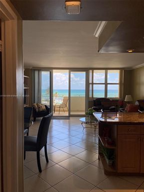 3180 S Ocean Dr # 403, Hallandale Beach FL 33009