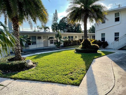 1077 SE 22nd Ave # N8, Pompano Beach FL 33062