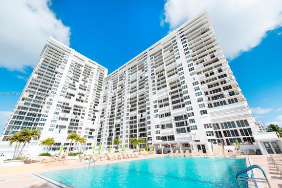 4280 Galt Ocean Dr # 23A, Fort Lauderdale FL 33308