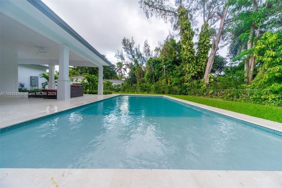 4405 SW 64th Ct, Miami FL 33155