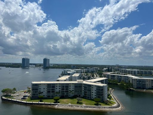 1000 W Island Blvd # 1510, Aventura FL 33160