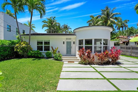 3020 Alton Rd, Miami Beach FL 33140