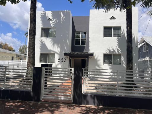 852 SW 13th Ave, Miami FL 33135