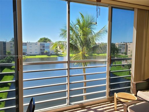 424 SE 10th St # 405, Dania Beach FL 33004