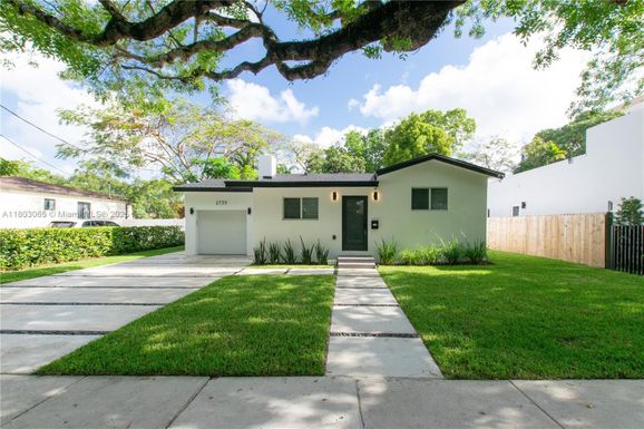 2735 SW 19th St, Miami FL 33145