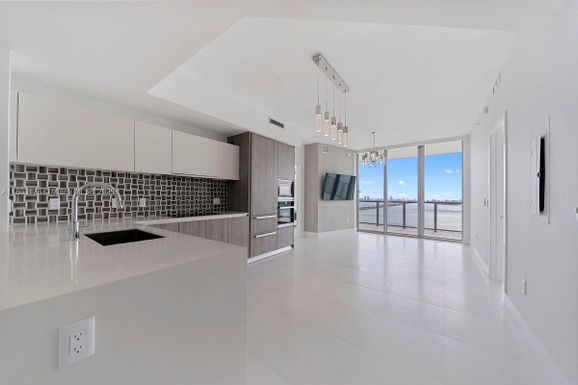 2900 NE 7 Ave # 3605, Miami FL 33137