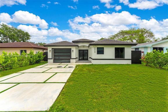 8860 SW 126th St, Miami FL 33176