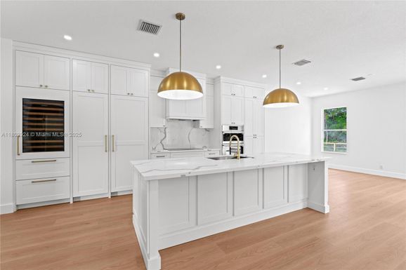 15657 N 80th Ln N, Loxahatchee FL 33470