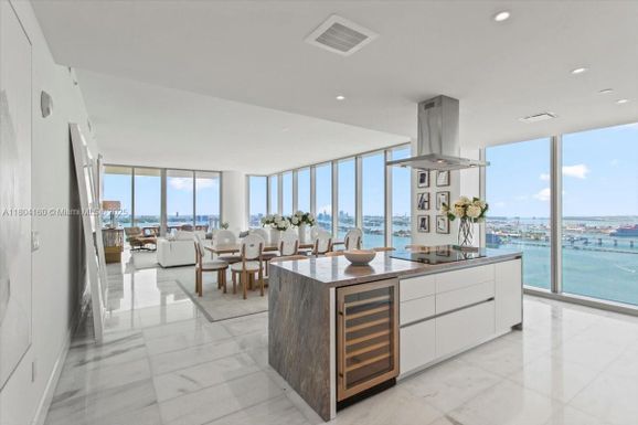 700 NE 26th Ter # 3903, Miami FL 33137