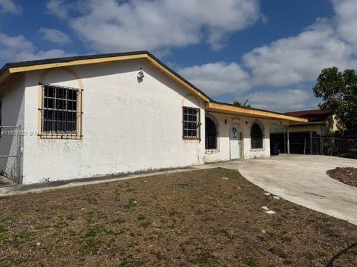 28520 SW 142nd Ave, Homestead FL 33033