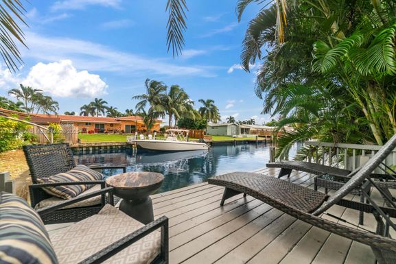 1631 N 29th Ct, Hollywood FL 33020