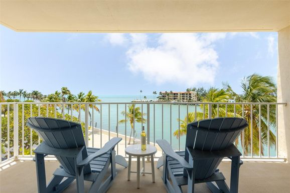 2000 Coco Plum Drive # 301, Marathon FL 33050