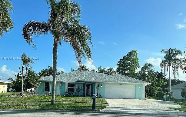 148 SE Selva Ct, Port St. Lucie FL 34983