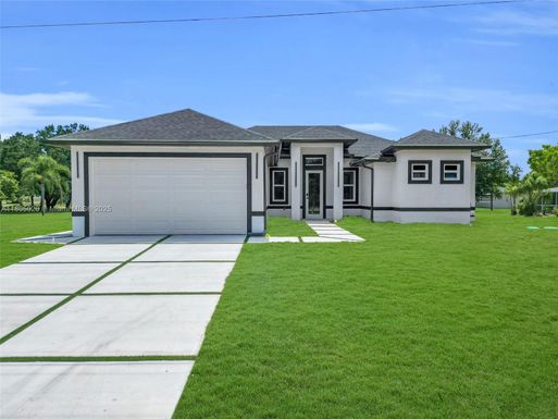 418 8th Avenue, Lehigh Acres FL 33972