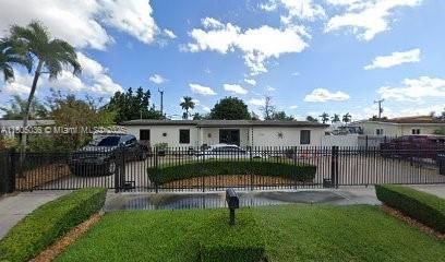 11300 SW 46th St, Miami FL 33165