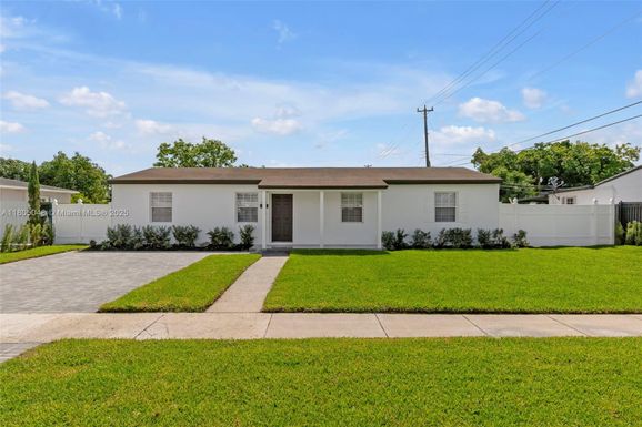 3421 E 8th Ln, Hialeah FL 33013