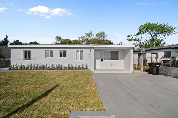15610 NE 15th Ct, North Miami Beach FL 33162