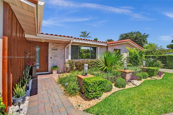 20435 Highland Lakes Blvd, Miami FL 33179