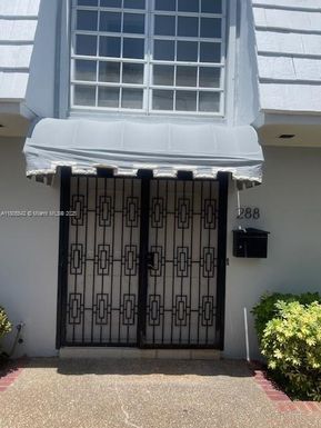 288 Sea View Dr # C2, Key Biscayne FL 33149