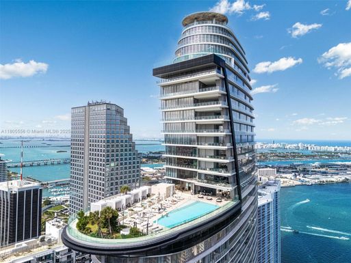 300 Biscayne Boulevard Way # 4507W, Miami FL 33131