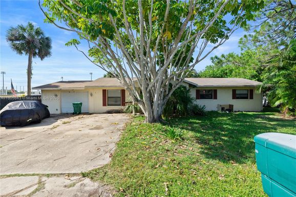 280 PALM BLVD, Merritt Island FL 32952