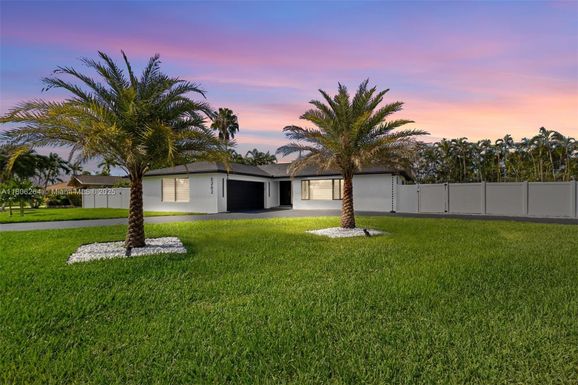 5202 Elm, Cape Coral FL 33904