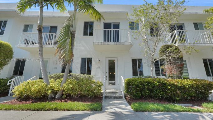 2621 NE 212th Ter # 209, Miami FL 33180