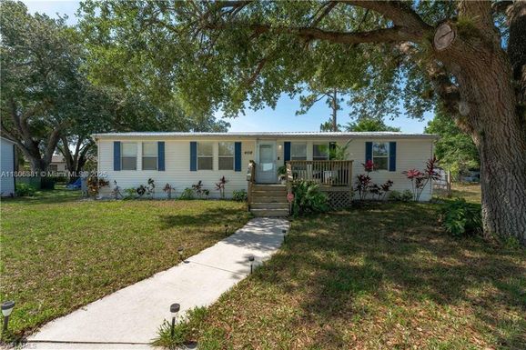 4018 Caloosa Loop, La Belle FL 33935